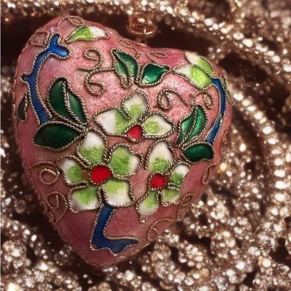 Jewelry - Cloisonné Floral Heart Pendant with Pink and Green Enamel